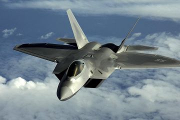 Пентагон наводит F-22 на С-300, «Печору» и комплекс «Бук»