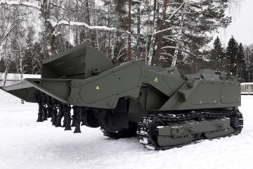 Первый робот разминирования "Уран-6" поставлен в Международный противоминный центр ВС РФ