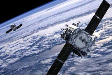 Россия зафиксировала массовые маневры американских военных спутников