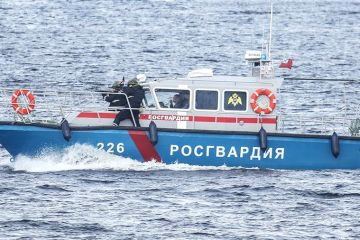 Росгвардия получила быстроходные катера для работы в Керченском проливе