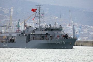 Россия и Турция провели совместные учения в Черном море