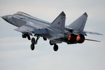 Истребители МиГ-31 выполнили полет в условиях Крайнего Севера