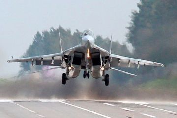 МиГ-29 показал себя лучше F-18 в бою против F-16