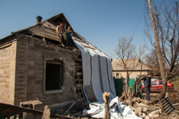 ВСУ беспощадно стирают с лица земли прифронтовые поселки Донбасса