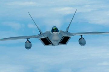 Поврежденный F-22 засветился в Сирии