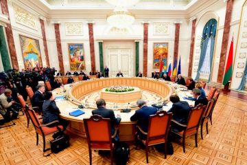 США настоятельно советуют Киеву не выходить из Минских соглашений