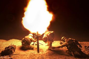 Офицеры и афганцы ЛНР под огнем ВСУ эвакуировали тело украинского солдата