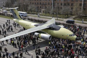 Призрачный Ан-178: Перу и Азербайджан попали в авиационный «лохотрон» «Укроборонпрома»