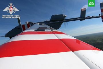Минобороны продемонстрировало новый беспилотник «Форпост-Р»