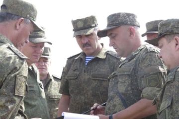 Учение «Центр-2019»: Юнус-Бек Евкуров проверил полигоны в Оренбуржье