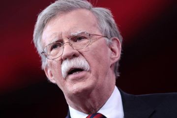 Болтон: США готовы участвовать в утилизации боеприпасов в Приднестровье