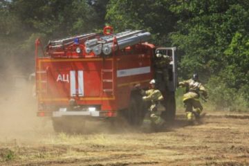 ВСУ уничтожили пожарный автомобиль МЧС ДНР зажигательными боеприпасами