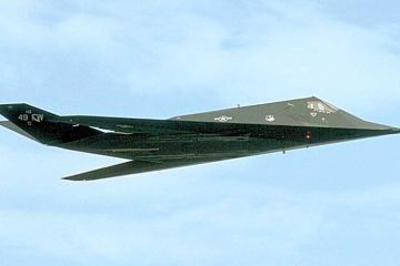 "Прокаченный" F-117N бросил вызов F-35