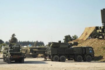 В Сирии российская ПВО перехватила ракеты и сбила вражеские беспилотники