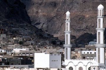 Йеменские мятежники взяли на себя ответственность за атаку на саудовские нефтебазы