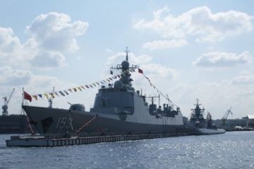 Маневры Ирана с Россией и Китаем стали ответом на "пиратскую" политику Запада