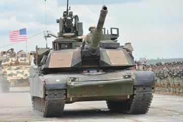 «Передовая» НАТО: Польша создаёт для США гигантский военный объект у границы с Украиной