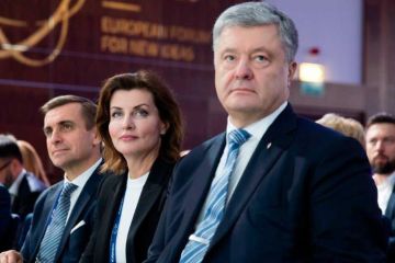"Начало конца": Порошенко запаниковал после отставки "смотрящего" за Украиной