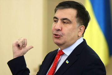 Саакашвили: Путин решил к 2024 году восстановить Советский Союз