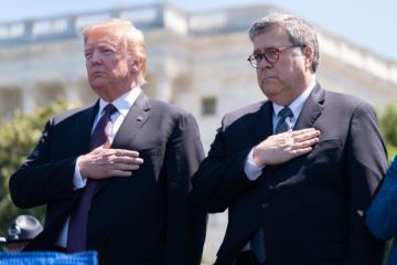 Попытка переворота в Америке, Украина и «окно возможностей» для России