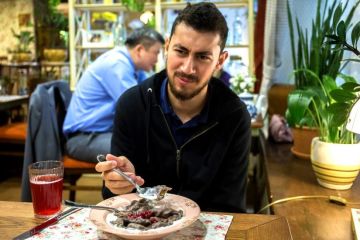 Британец Эд Камминг, посетивший РФ, высказался о палитре русской кухни