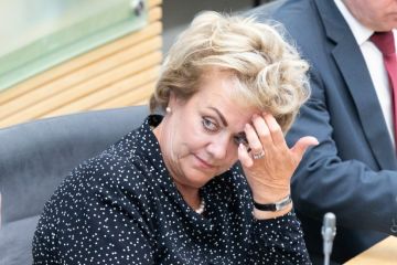 В Литве подозревают Ирину Розову в предательских связях с Россией