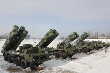 С-400 «Триумф»: на что способен лучший зенитный комплекс в мире