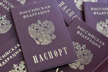 Военных республик Донбасса увольняют без российских паспортов