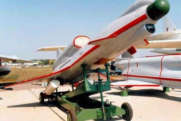 Эффективный вне времени: Ту-300 ждет своего часа уже тридцать лет