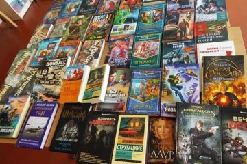 Волонтеры направили в библиотеку Иловайска партию новой литературы