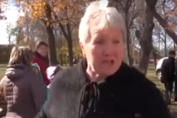 Жители села Золотое жестко ответили украинским журналистам о войне в Донбассе