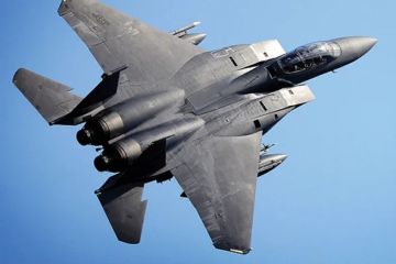 Новейшим истребителям США запретили показываться на "глаза" ПВО России