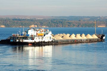 Беларусь построит на границе с Украиной порт для выхода к Черному морю