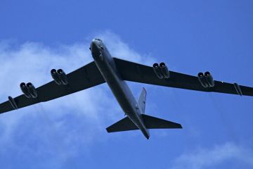 Бомбардировщики B-52 максимально приблизились к российскому югу