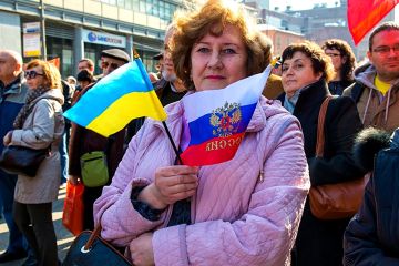 Названы 7 шагов, которые должен сделать Киев навстречу жителям Крыма и ЛДНР