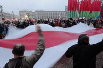 Поддерживает ли Польша белорусскую оппозицию?