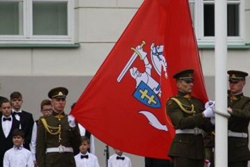 Литва дружбе с Беларусью предпочитает создавать линию фронта