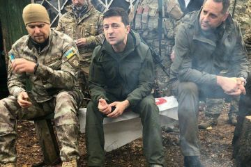 Президент Украины приехал в Золотое умолять радикалов вывести войска из Донбасса