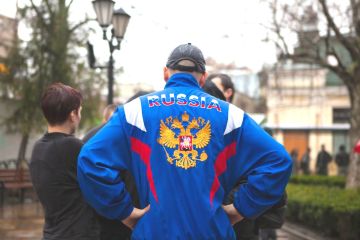 Русскоговорящий латвиец записал гневное обращение к властям Риги