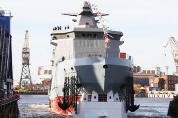 «Иван Папанин» станет камикадзе, если постарается потопить «Рональда Рейгана»