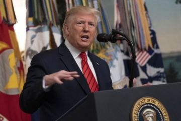 Трамп откровенно рассказал о любви к сирийской нефти и курдским оккупантам