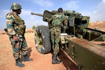 Сирийские войска накрыли идлибских террористов артиллерией