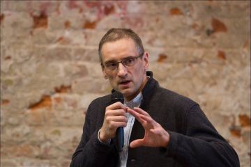 Профессор ВШЭ Медведев: русский язык не «клоачный», а «фашистский»