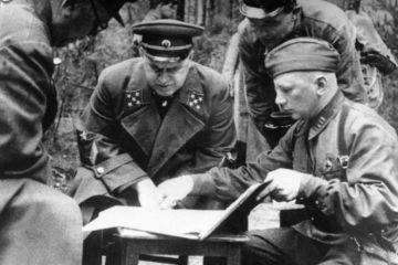 Почему во второй год войны Жуков проигрывал все сражения