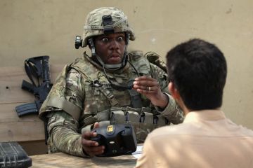 Как-то даже неловко за неумелых американских морпехов и спецагентов