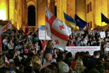 Новая антироссийская кампания в Грузии опять начнется со штурма парламента