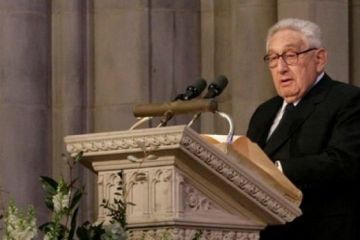 США хотят руками китайцев выиграть войну с Россией