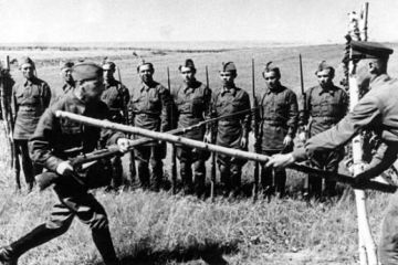 Чем награждал Гитлер за рукопашный бой с русскими