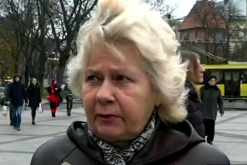 «Дура я, проголосовала, но больше – никогда»: украинцев спросили, изберут ли они Зеленского еще раз