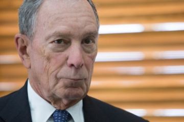 Нового кандидата в президенты США Блумберга сочли хилым как Хиллари